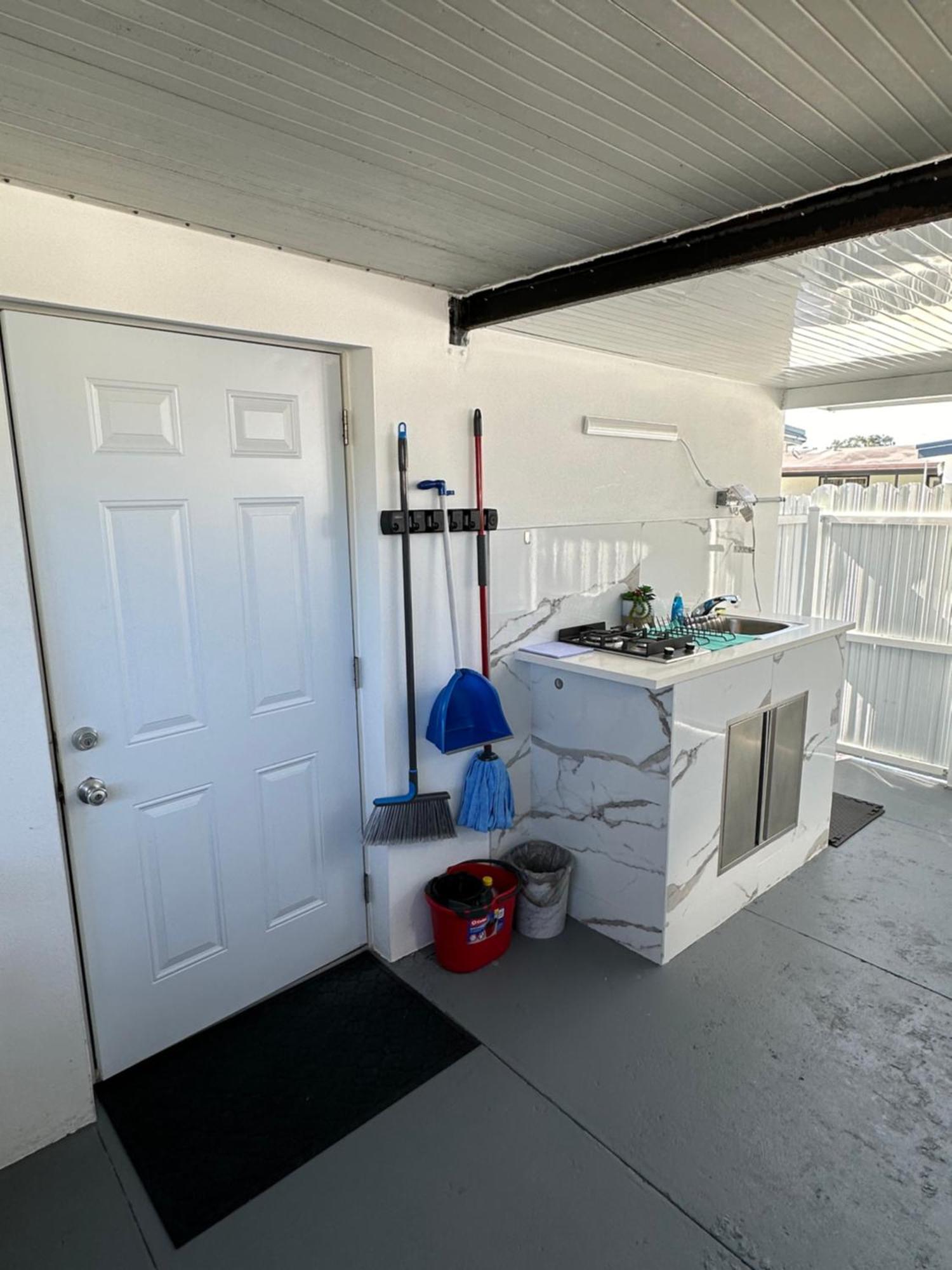 Adrien Guest Studio Miami Gardens Exterior photo